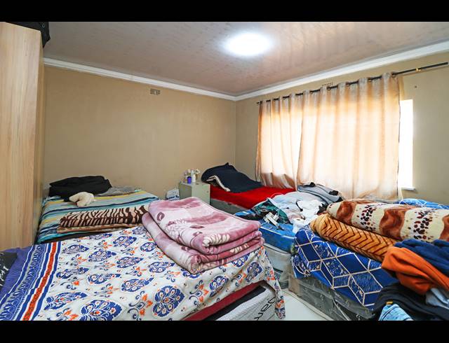 5 BEDROOM HOUSE FOR SALE IN DUNSEVERN